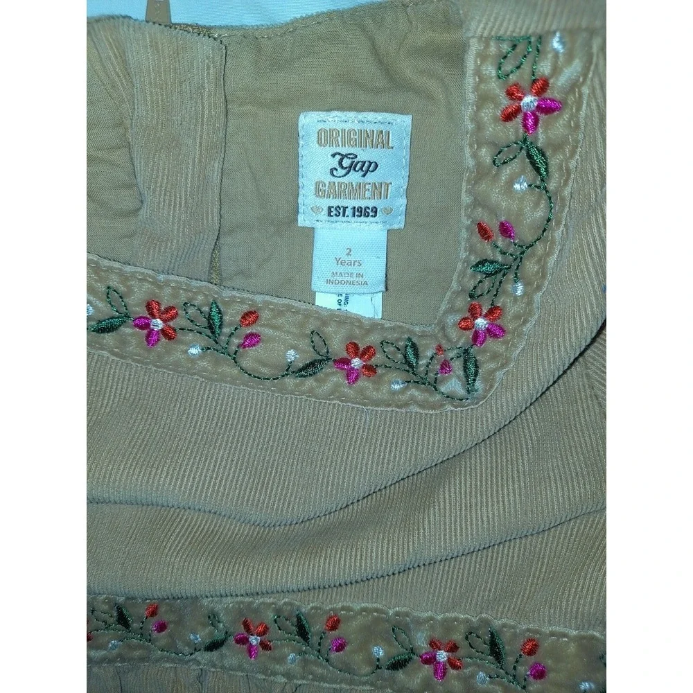 💜🩷Gils Dress Original‎ Gap Garment Embroidery Flowers Size 2Y🩷❤️